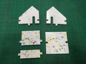 รับตัดพลาสติกรีไซเคิลด้วย CNC สำหรับงานโมเดลและของเล่น